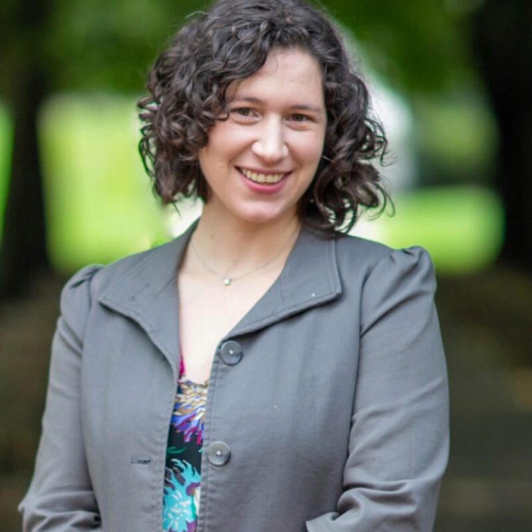 Camille Zess headshot