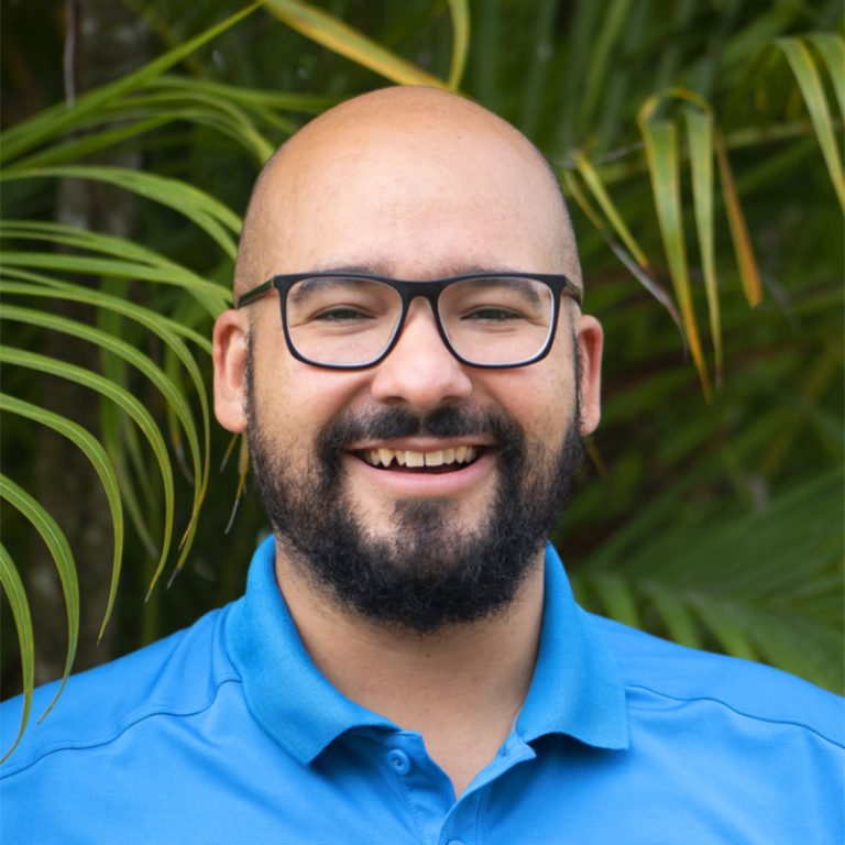 Harry Alvarez headshot