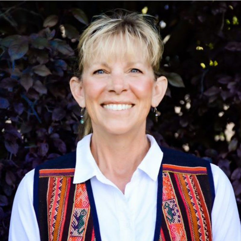 Dr Kelly Bricker headshot